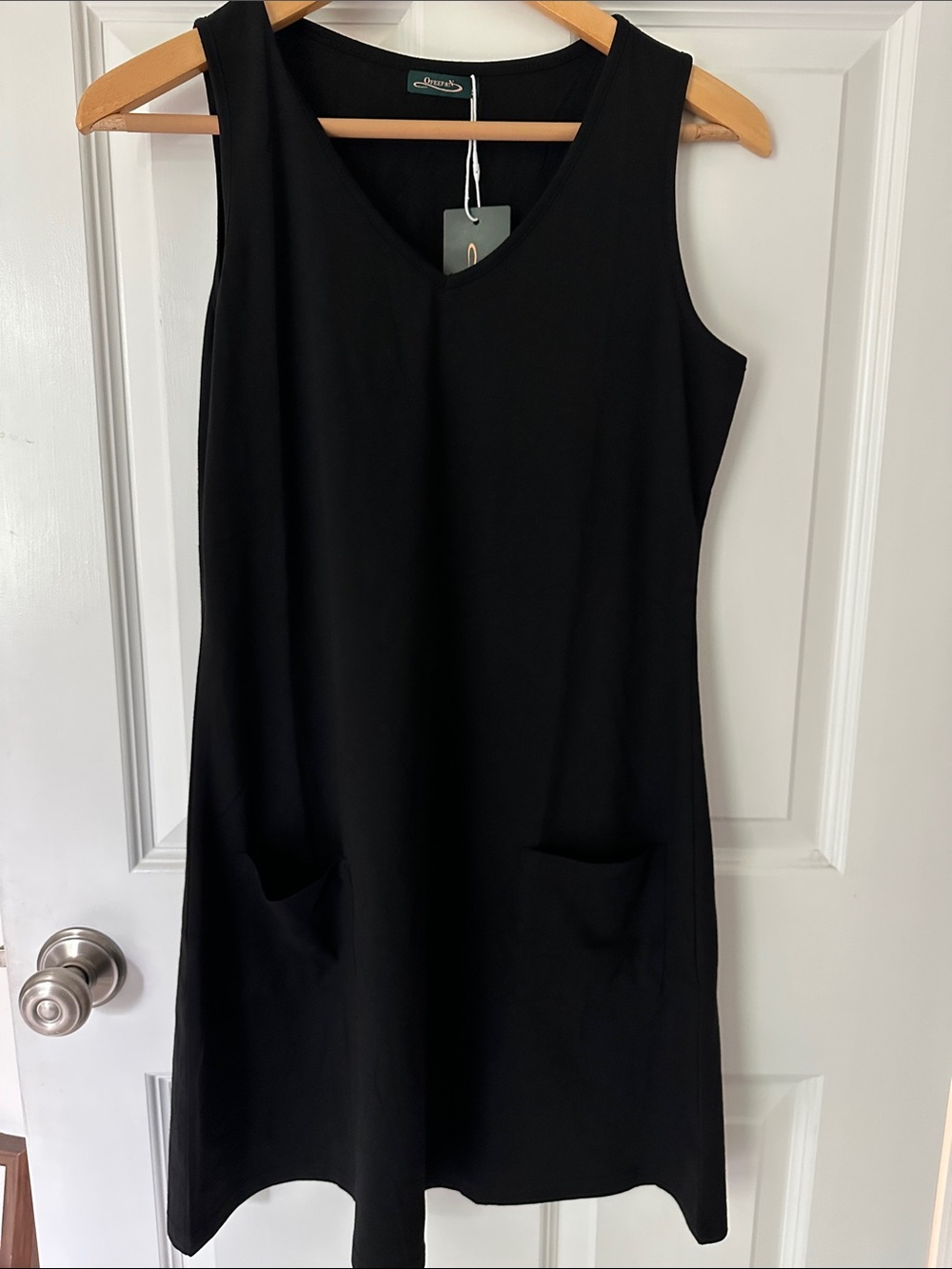Simple Black V-Neck Sleeveless Midi Cotton Dress with Pockets Size Small